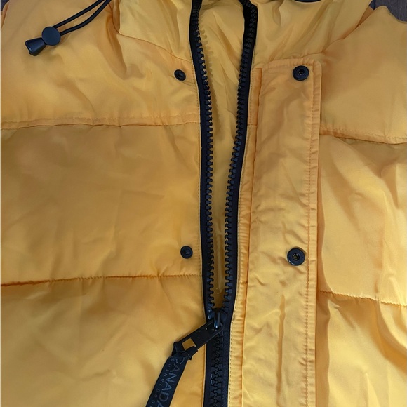 Canada Weather Gear -Yellow Puffer Coat/Jacket
**Please READ DESCRIPTION** - Picture 5 of 10